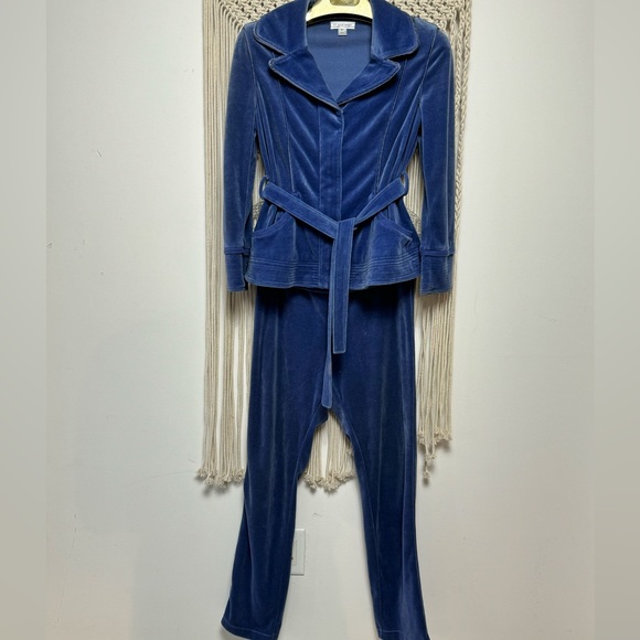 St. John Sport 3 piece tracksuit set velour velvet vintage with belt size Small - Picture 2 of 10